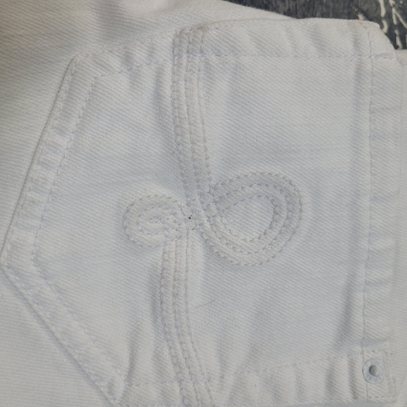 EUC White Lilly Pulitzer Worth Straight Jeans - Picture 2 of 5